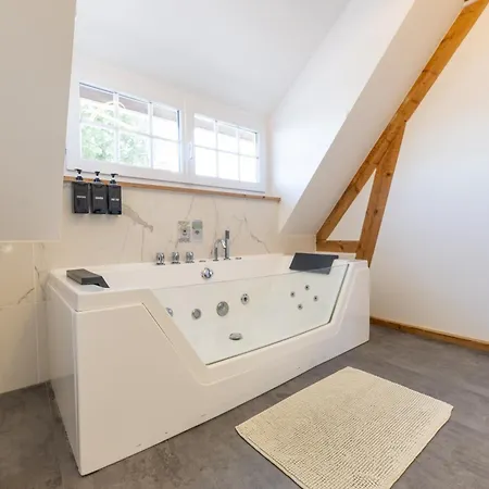 Hébergement de vacances Grande Maison à La Campagne Notre-Dame-du-Hamel